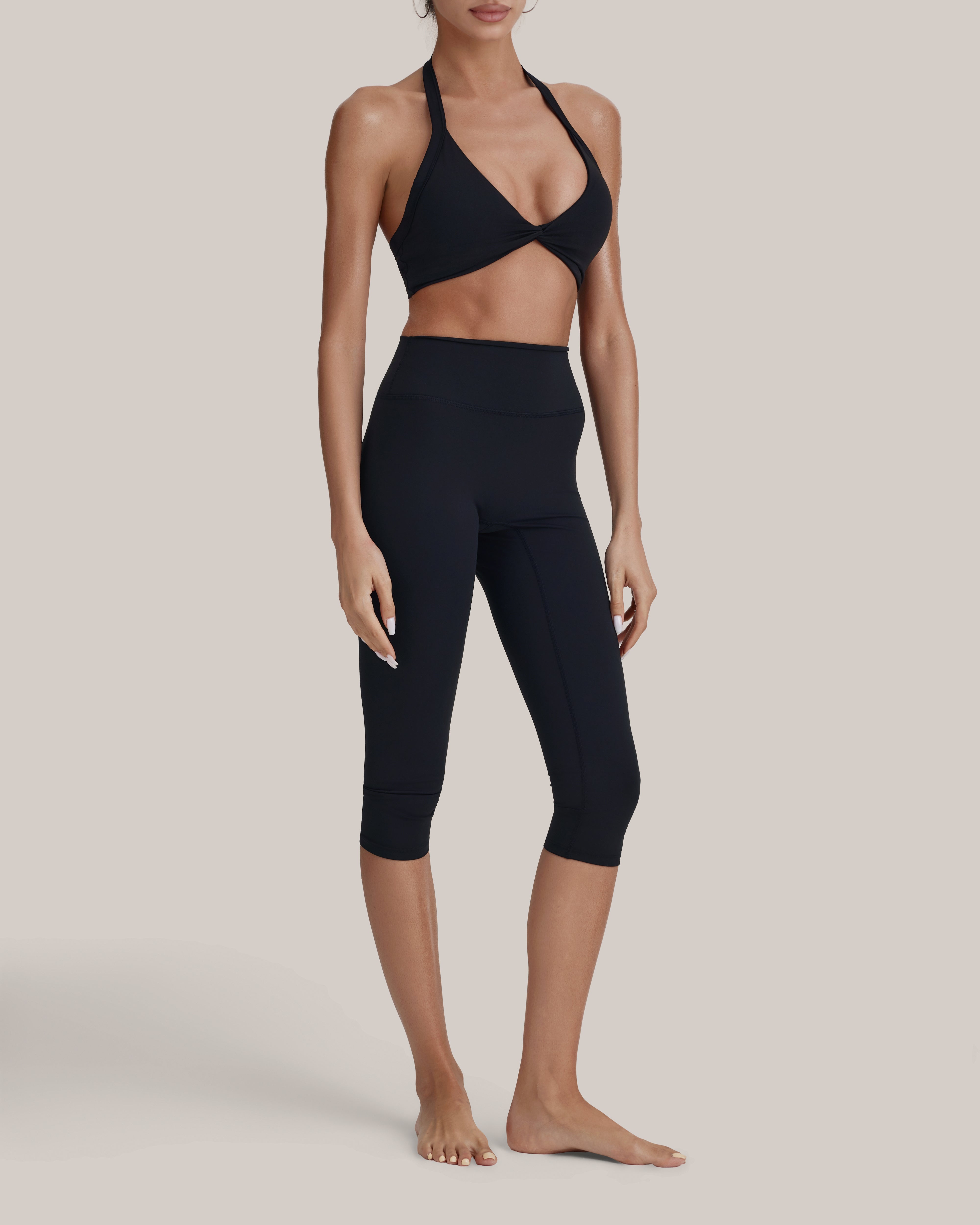 Vita Capri — Black